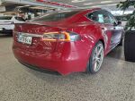 Tesla Model S 2019 Punainen