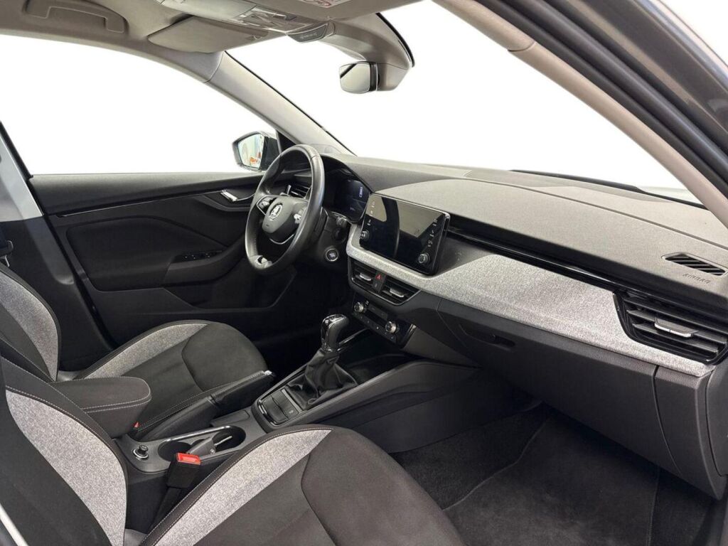Skoda Kamiq 2024 Harmaa