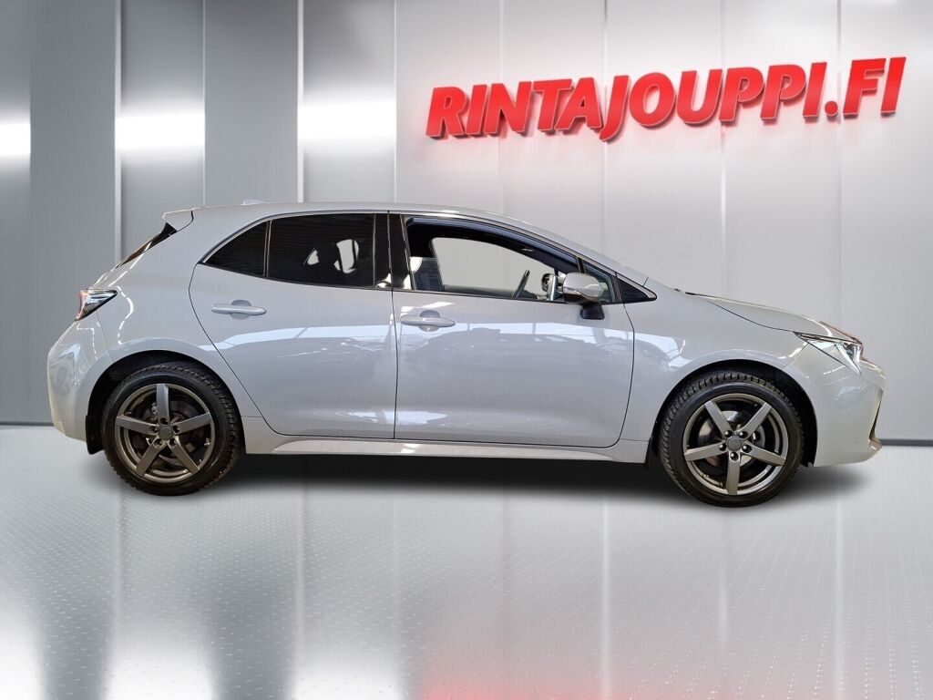 Toyota Corolla 2022 Harmaa