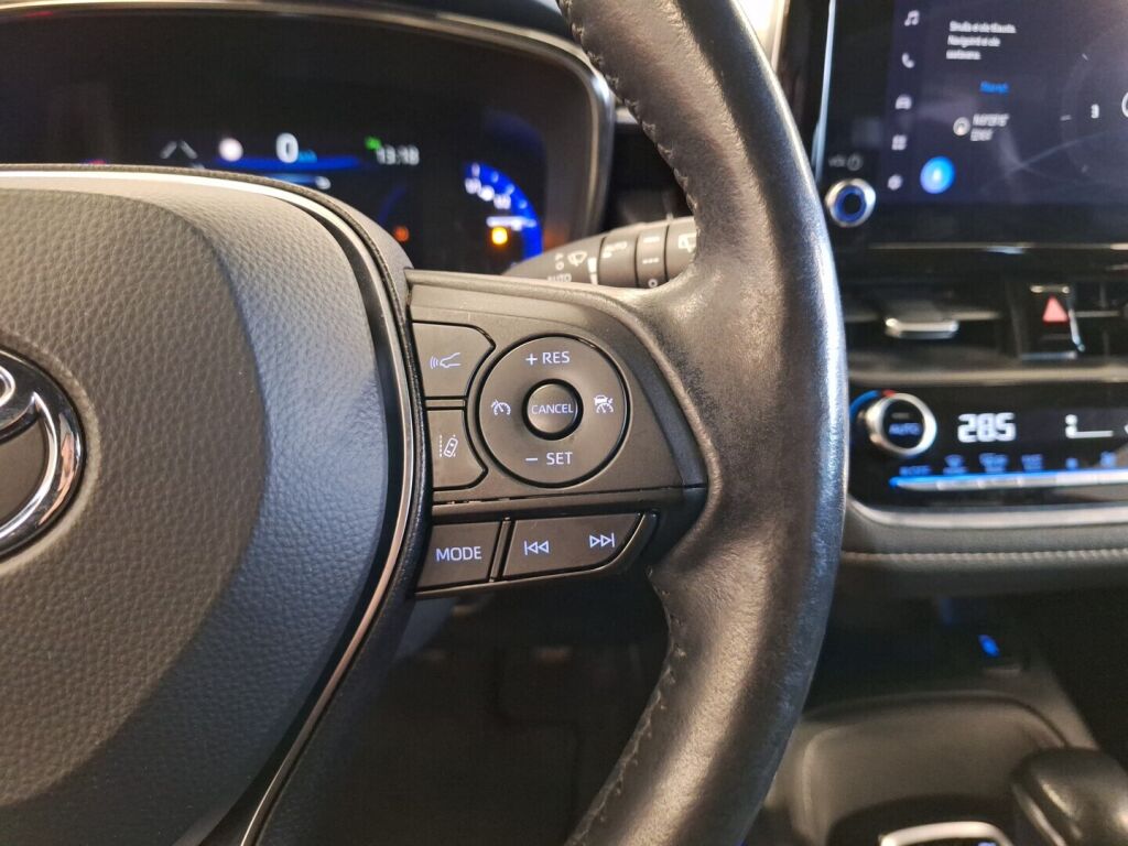 Toyota Corolla 2022 Harmaa