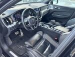 Volvo XC60 2022 Musta