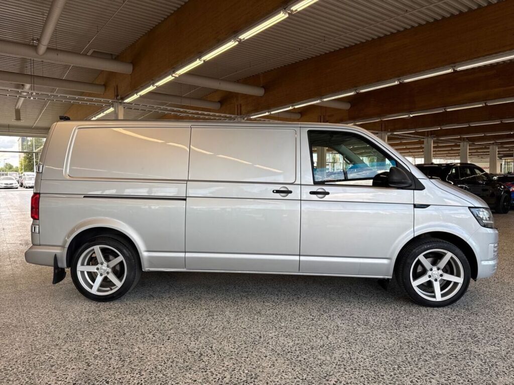Volkswagen Transporter 2016 Hopea