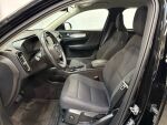 Volvo XC40 2021 Musta
