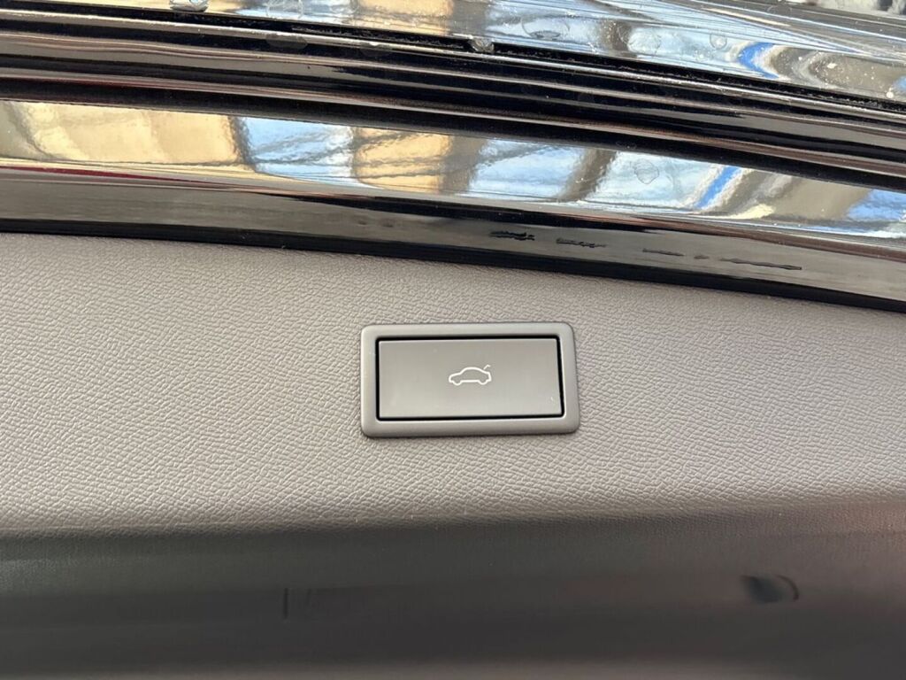 Seat Leon Sportstourer 2024 Musta