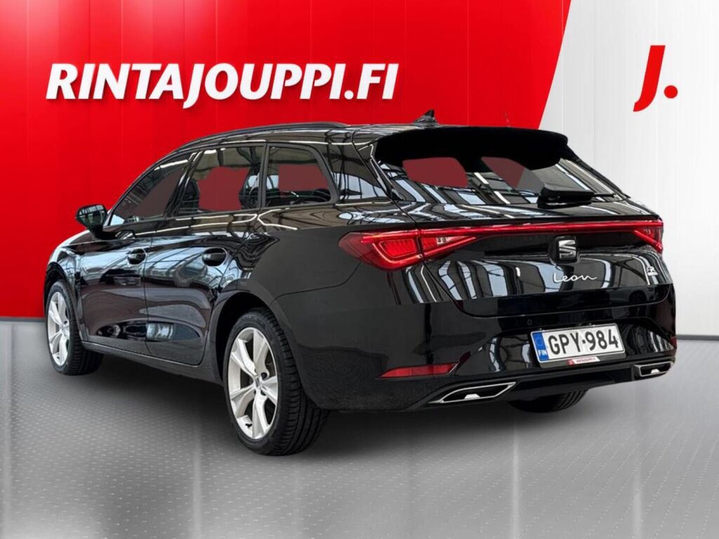 Seat Leon Sportstourer 2024 Musta
