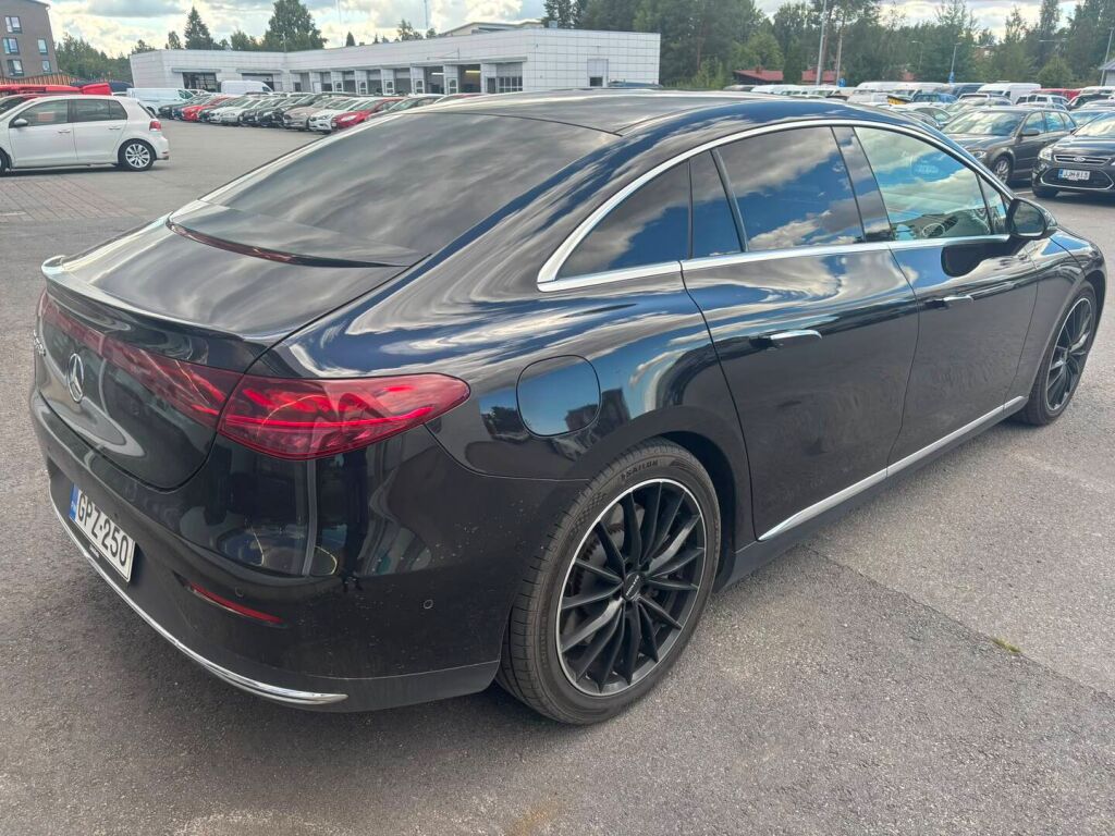 Mercedes-Benz EQE 2022 Musta