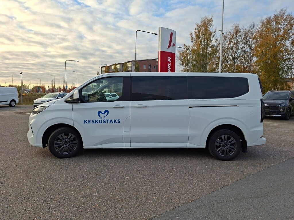 Ford Tourneo Custom 2024 Frozen White