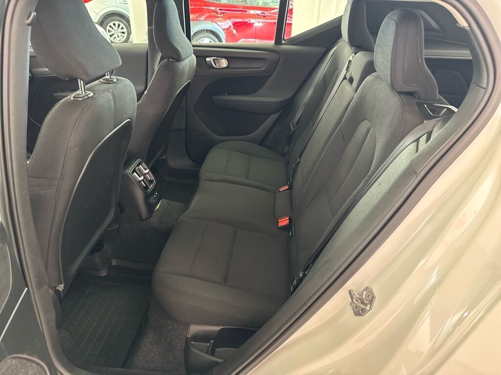 Volvo XC40 2020 Valkoinen