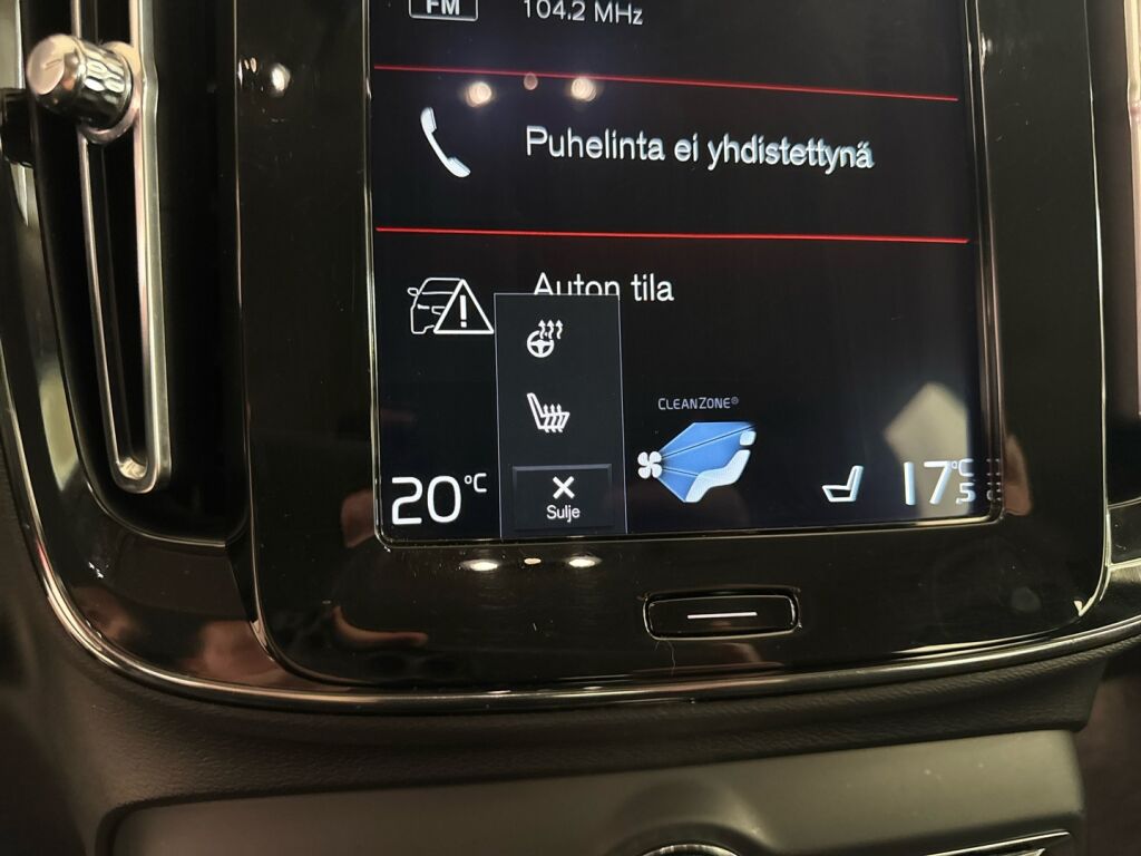 Volvo XC40 2020 Valkoinen