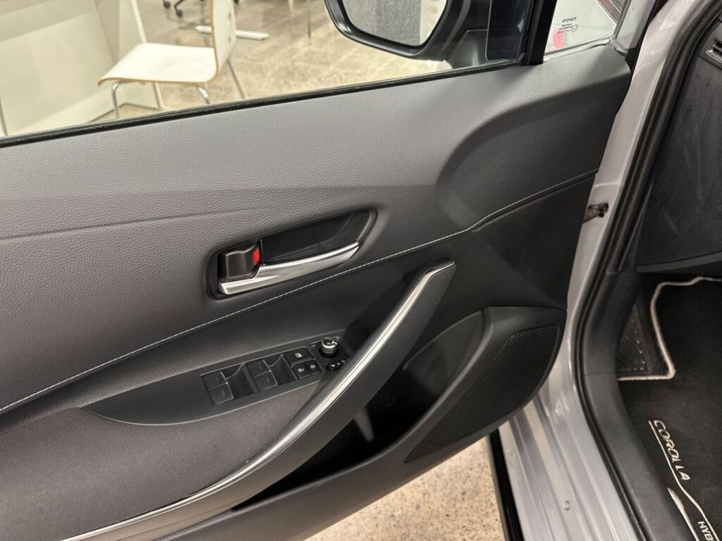 Toyota Corolla 2020 Harmaa