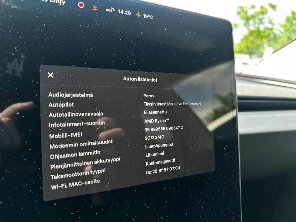 Tesla Model 3 2025 Musta