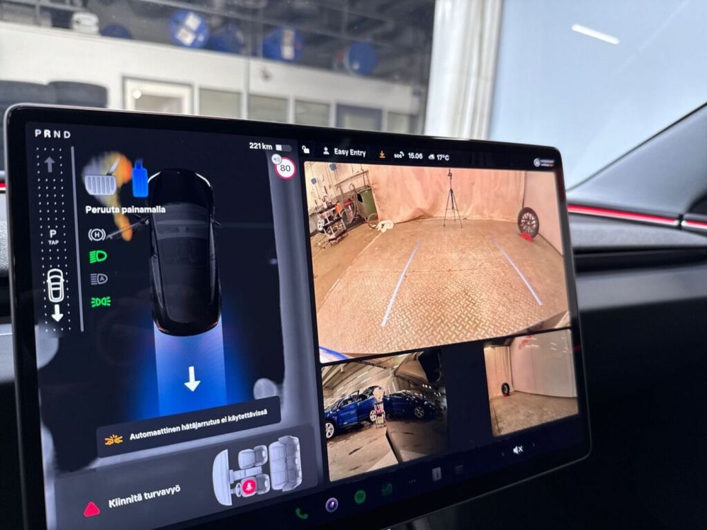 Tesla Model 3 2025 Musta