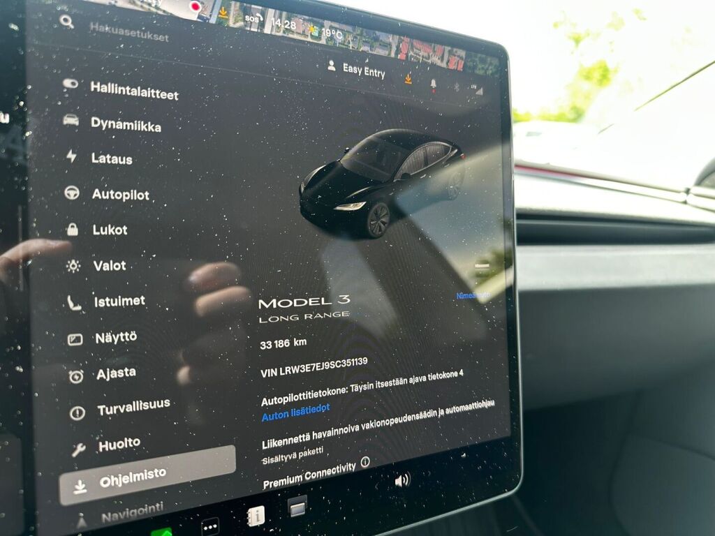Tesla Model 3 2025 Musta