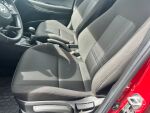 Hyundai BAYON Cross 2025 Punainen