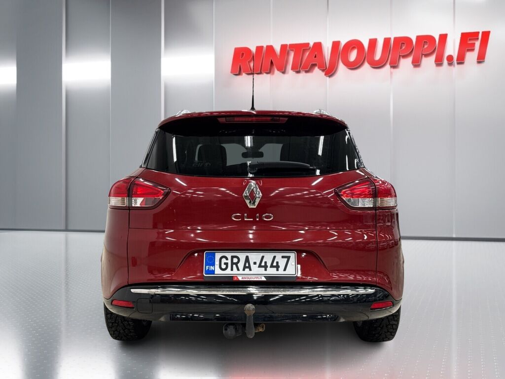 Renault Clio 2016 Punainen
