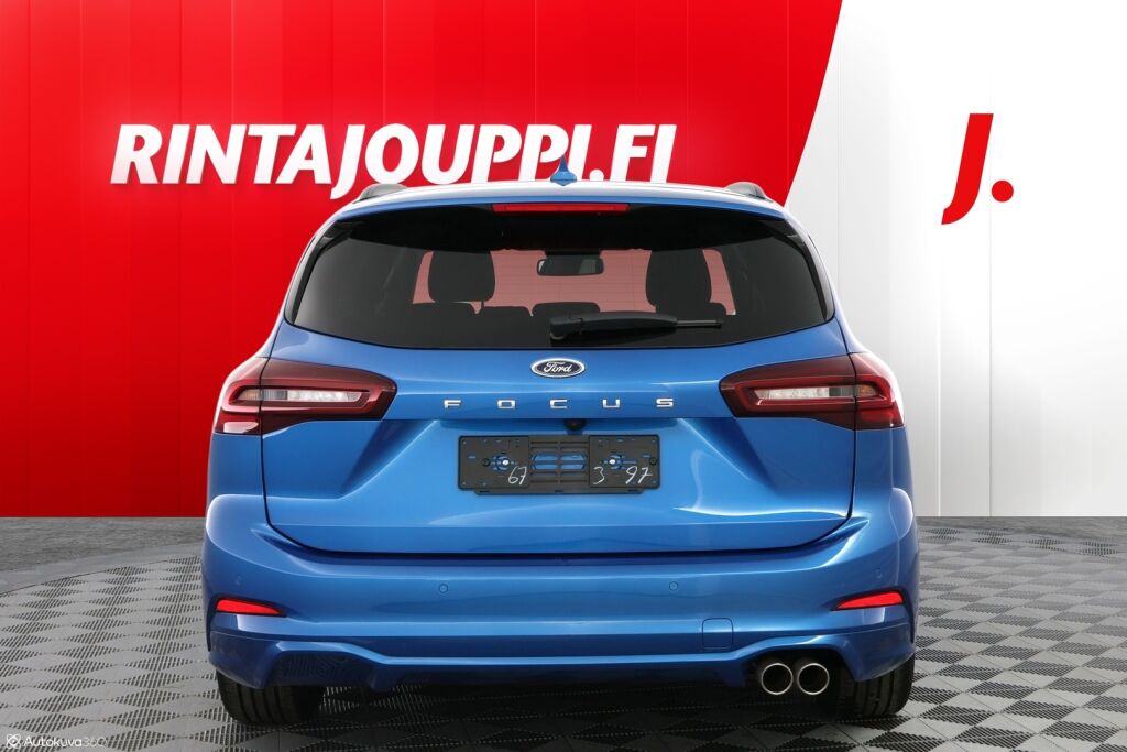 Ford Focus 2025 Sininen