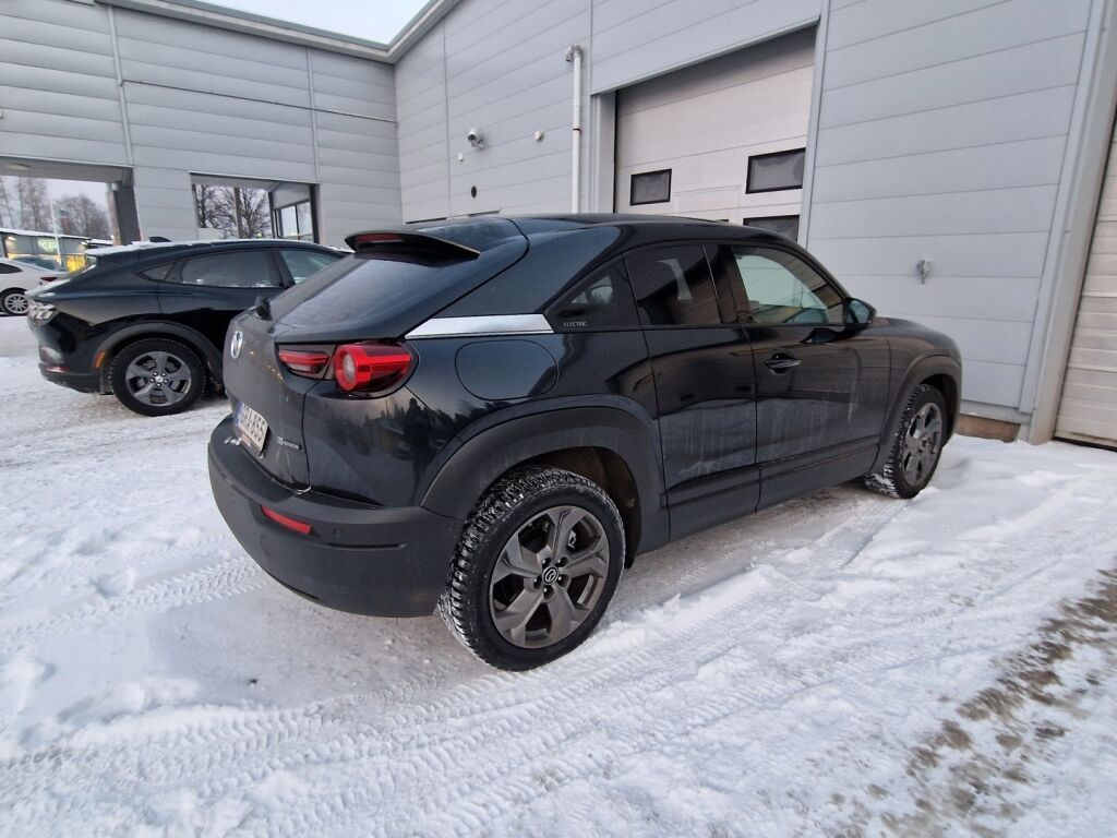 Mazda MX-30 2021 Musta