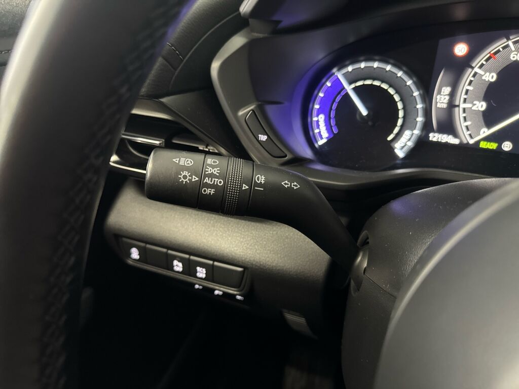 Mazda MX-30 2021 Musta