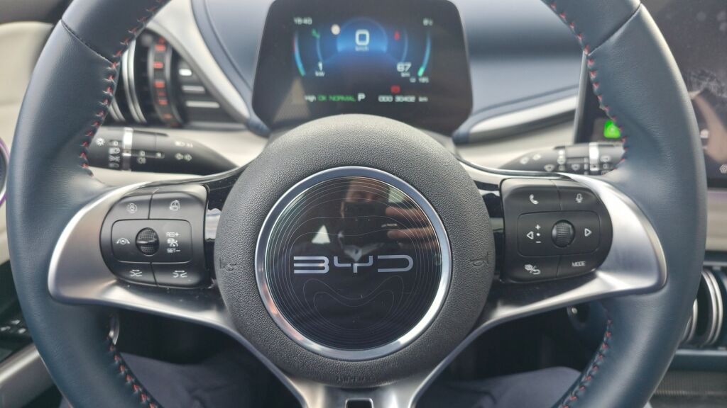 Byd Atto 3 2022 Harmaa