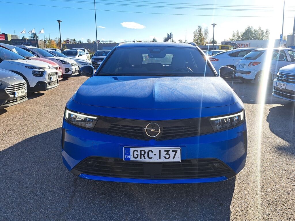 Opel Astra 2025 Sininen