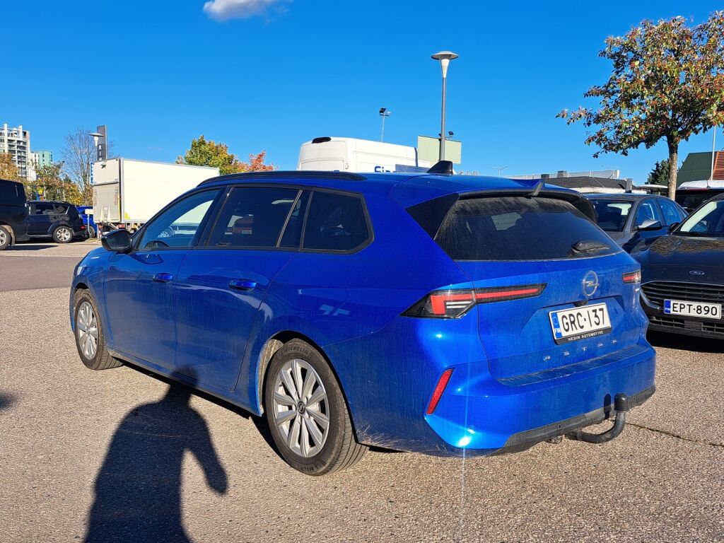 Opel Astra 2025 Sininen
