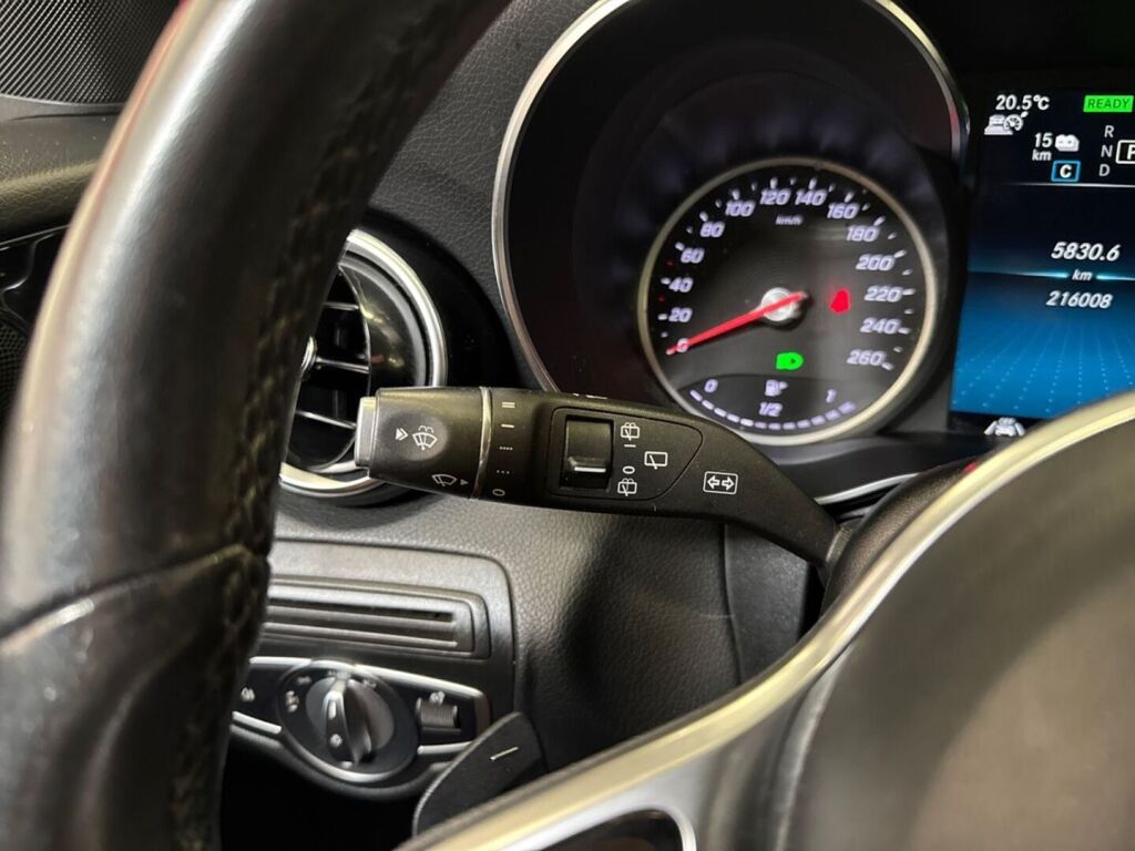 Mercedes-Benz GLC 2020 Musta
