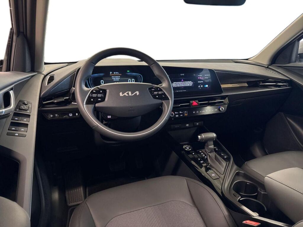 Kia Niro 2025 Harmaa