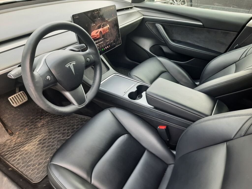 Tesla Model 3 2022 Valkoinen
