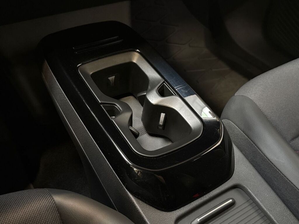 Volkswagen ID.4 2022 Harmaa