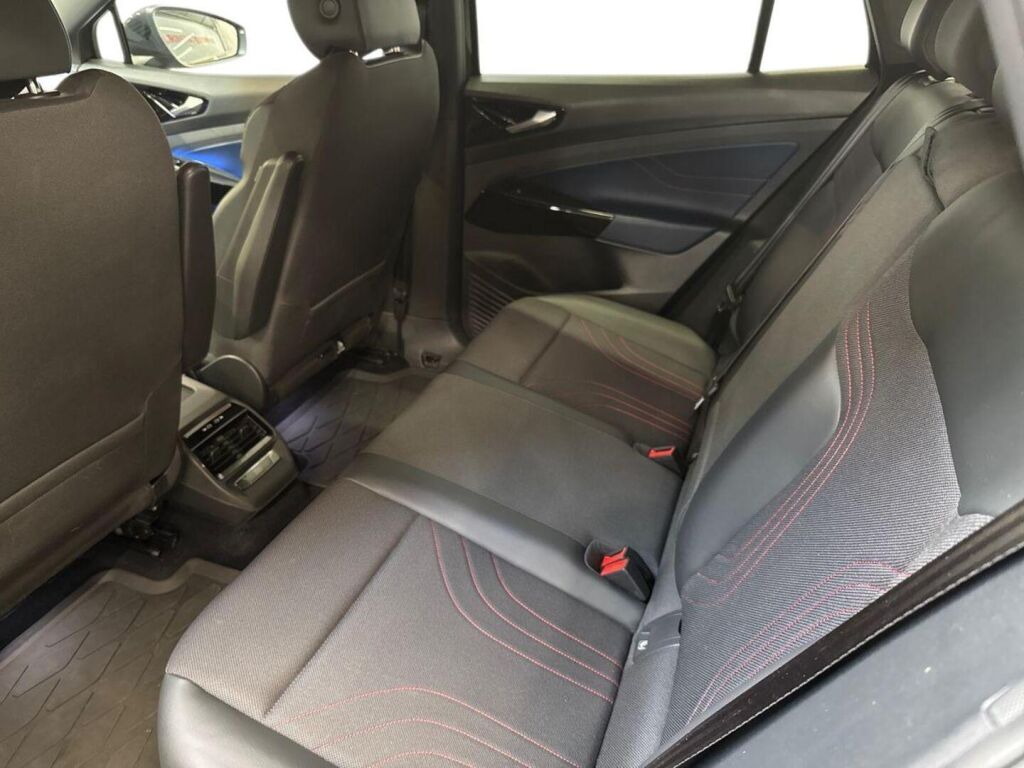 Volkswagen ID.4 2022 Harmaa