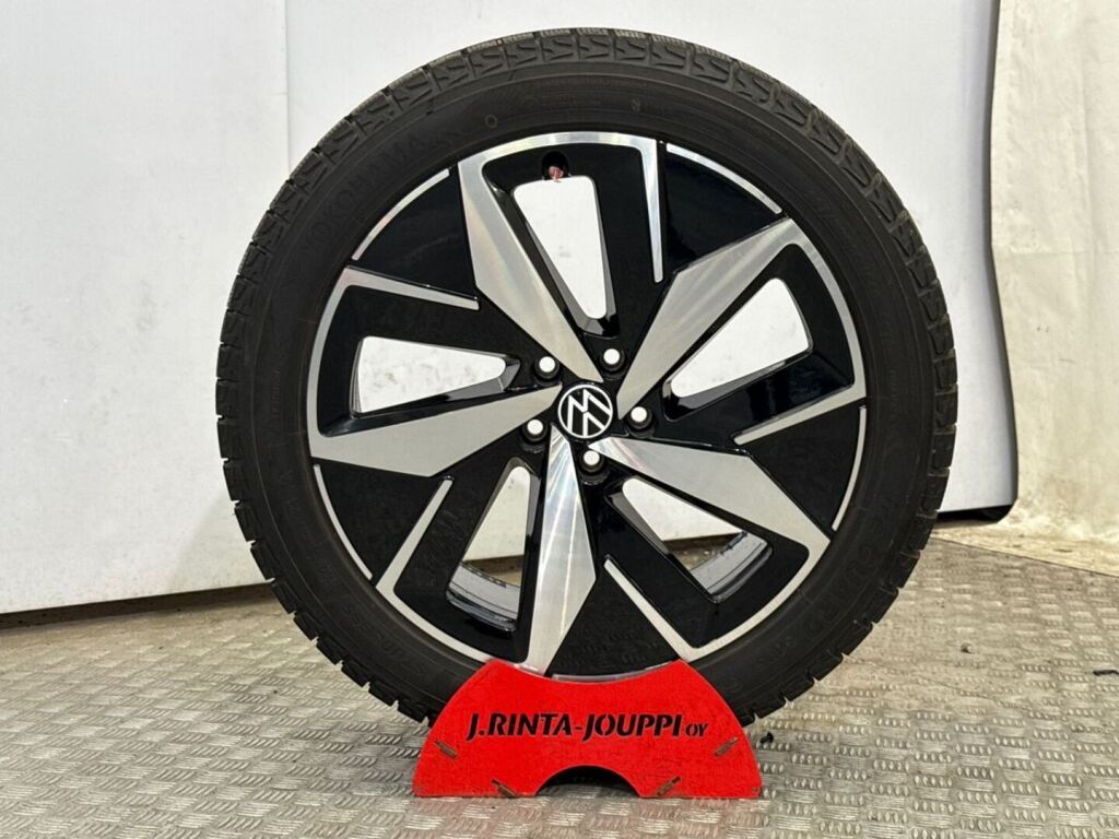 Volkswagen ID.4 2022 Harmaa