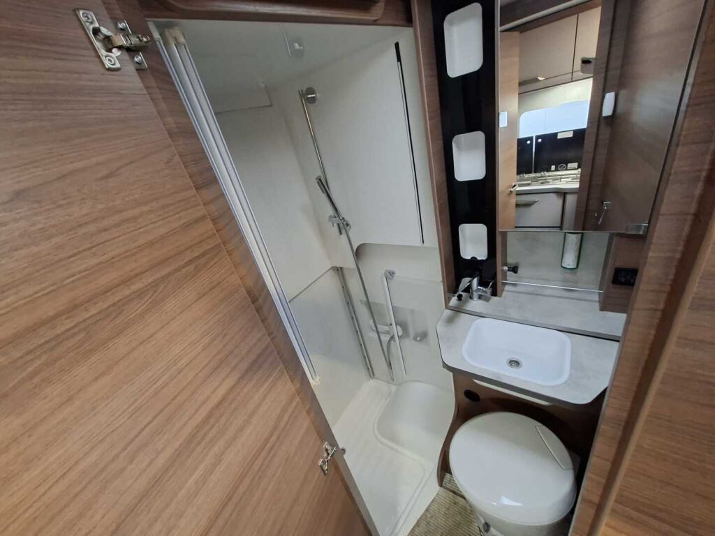 Knaus Tourer Van 500 MQ 2025 Harmaa