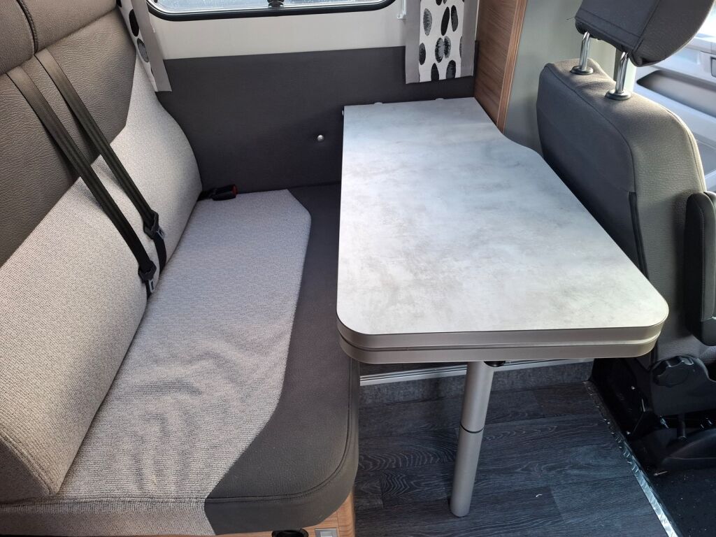 Knaus TOURER VAN 500 MQ 2025 Harmaa