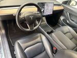 Tesla Model 3 2019 Valkoinen