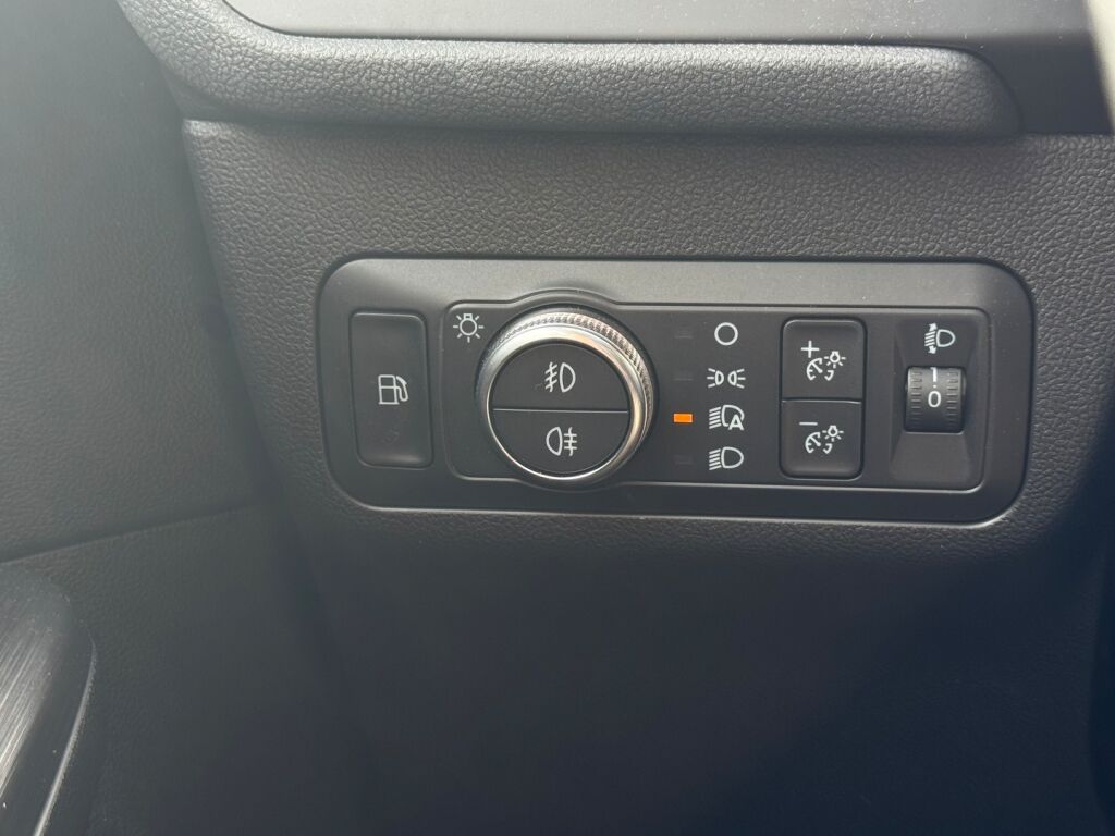 Ford Kuga 2022 Valkoinen