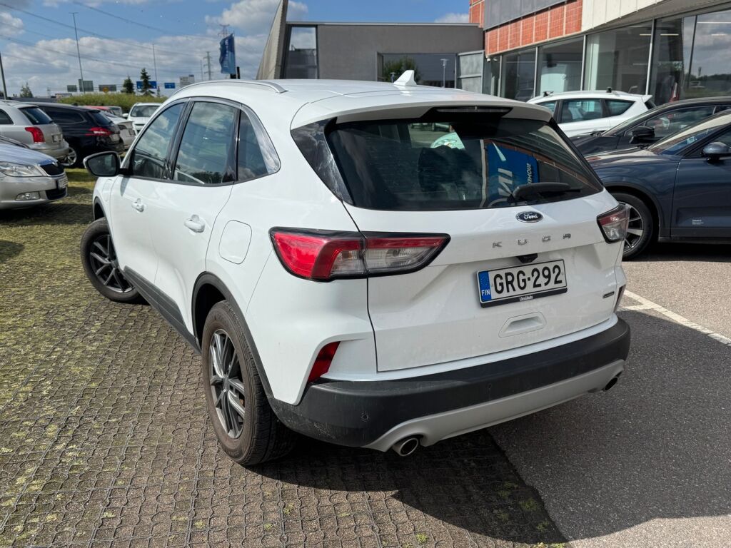 Ford Kuga 2022 Valkoinen