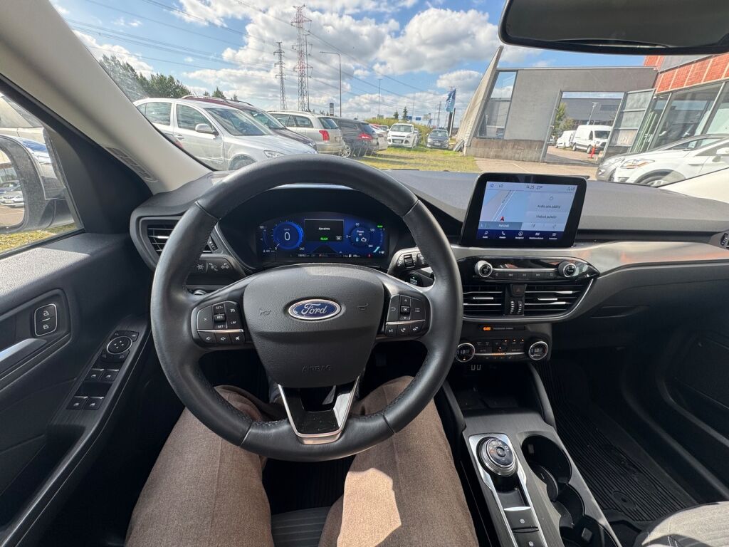 Ford Kuga 2022 Valkoinen
