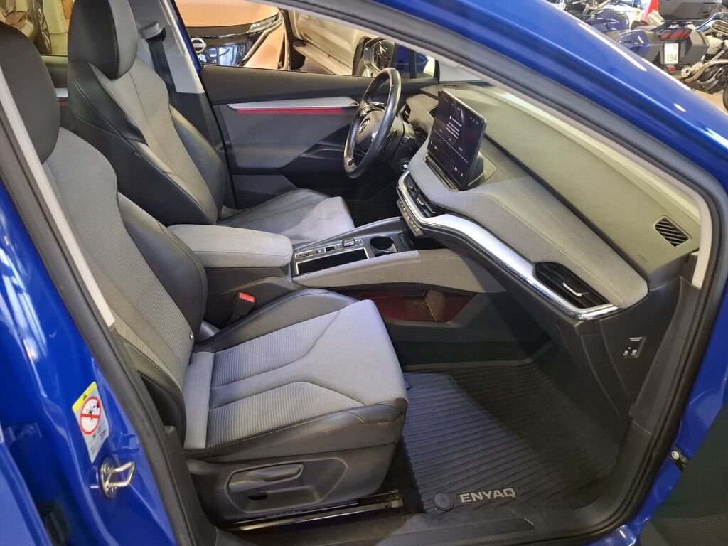 Skoda Enyaq 2021 Sininen