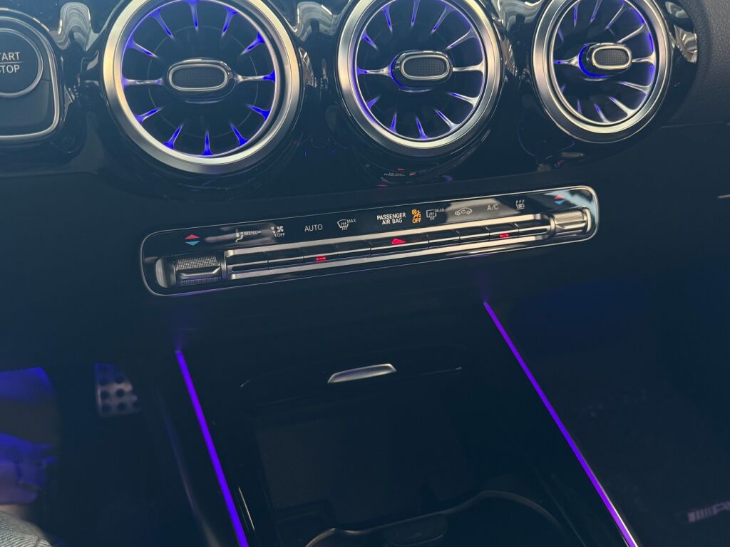 Mercedes-Benz EQA 2022 Valkoinen