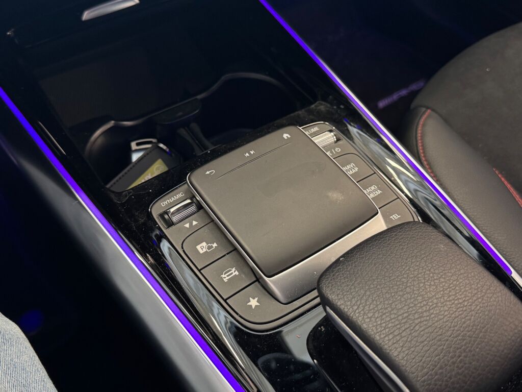 Mercedes-Benz EQA 2022 Valkoinen