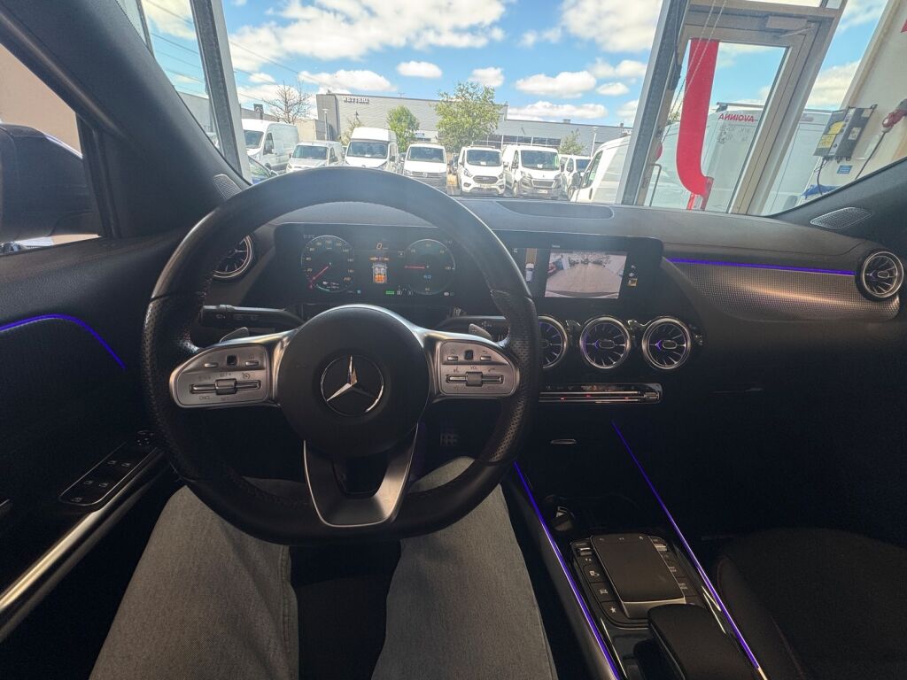 Mercedes-Benz EQA 2022 Valkoinen