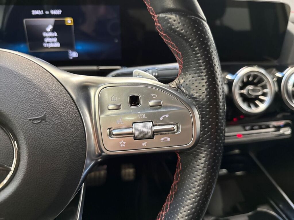 Mercedes-Benz EQA 2022 Valkoinen
