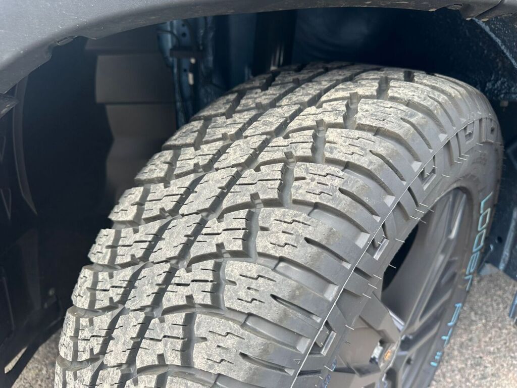 Sunlight ADVENTURE CLIFF VAN 640 EDITION BLUE 2025 6