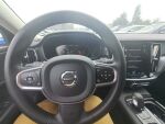 Volvo V60 2022 Musta