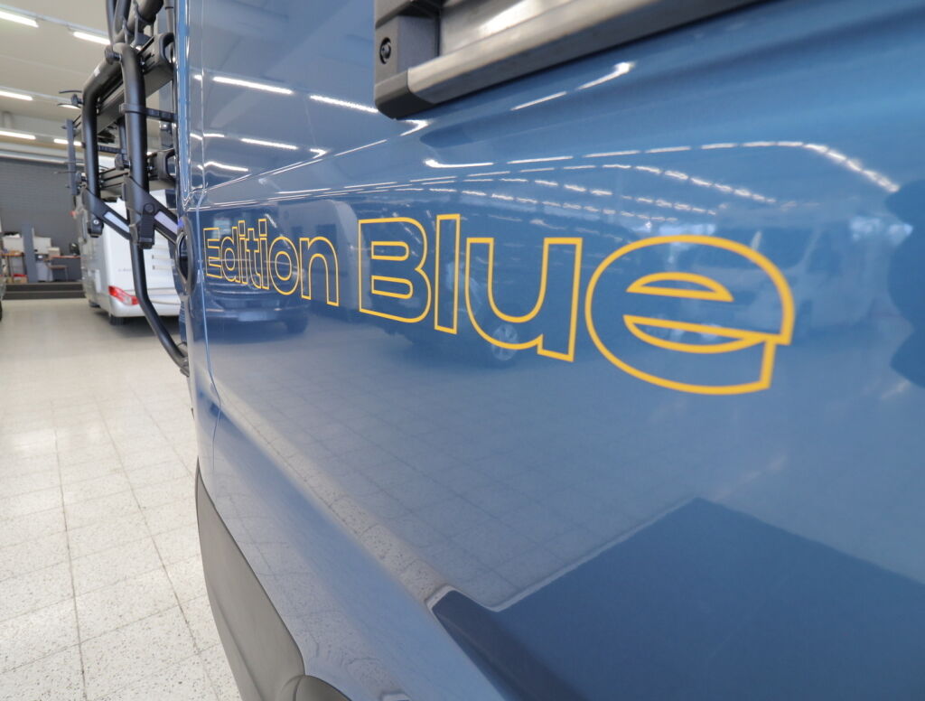 Sunlight ADVENTURE CLIFF 600 EDITION BLUE 2025 6