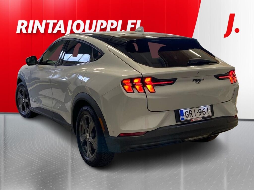Ford Mustang Mach-E 2021, kuva 3/22