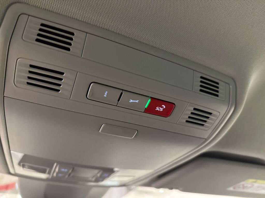 Skoda Superb 2020 Valkoinen