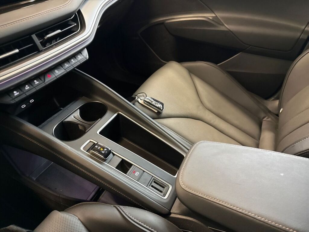 Skoda Enyaq 2026 Vihreä