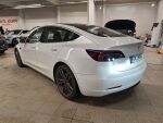 Tesla Model 3 2020 Valkoinen