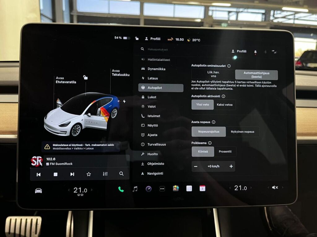 Tesla Model 3 2020 Valkoinen